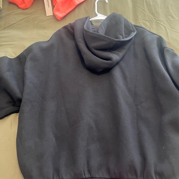 NWT Essentials Hoody - Picture 3 of 7